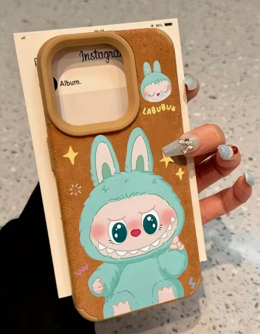 Estuche labubu iPhone 16 pro Max
