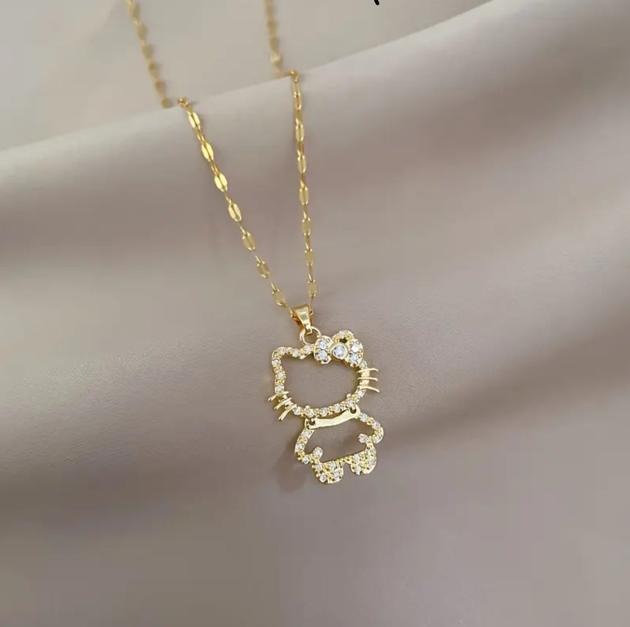 Collar dorado Hello Kitty acero