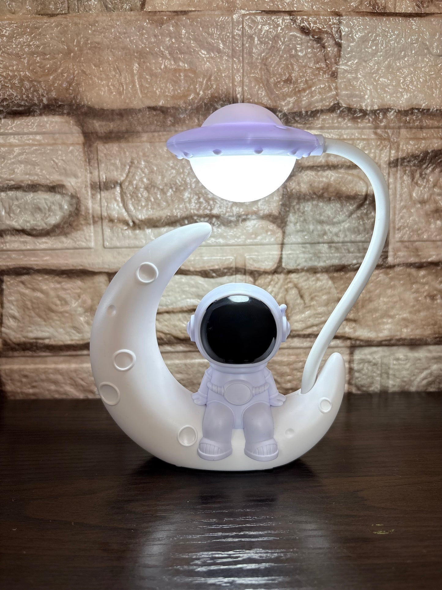 Lámpara de astronauta