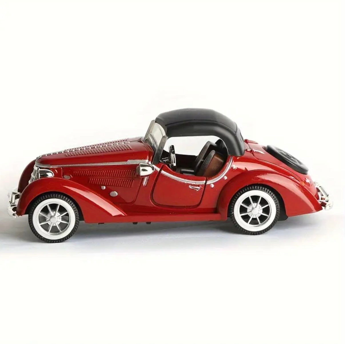 Auto clásico coleccionable a escala 1:32