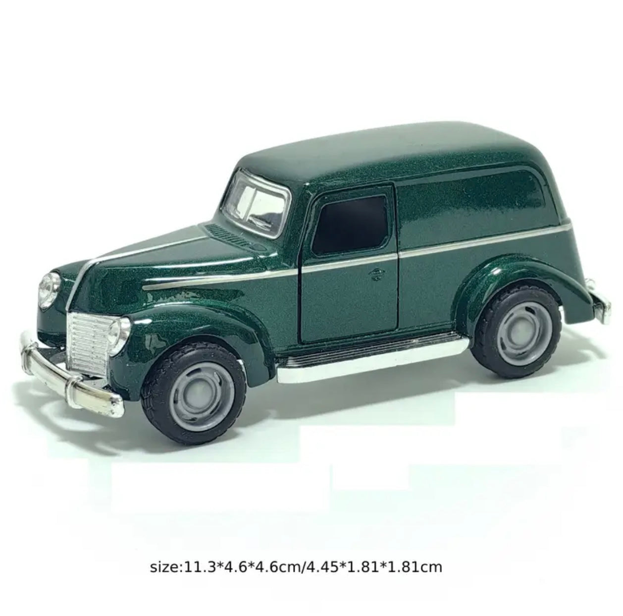 Auto de colección vintage a escala verde 1:36