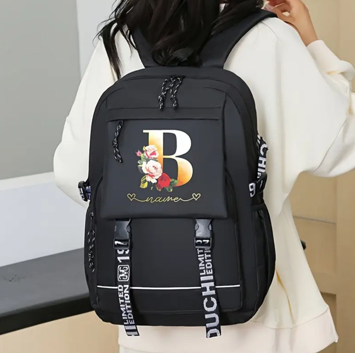 MOCHILA DE NYLON CON LA LETRA B