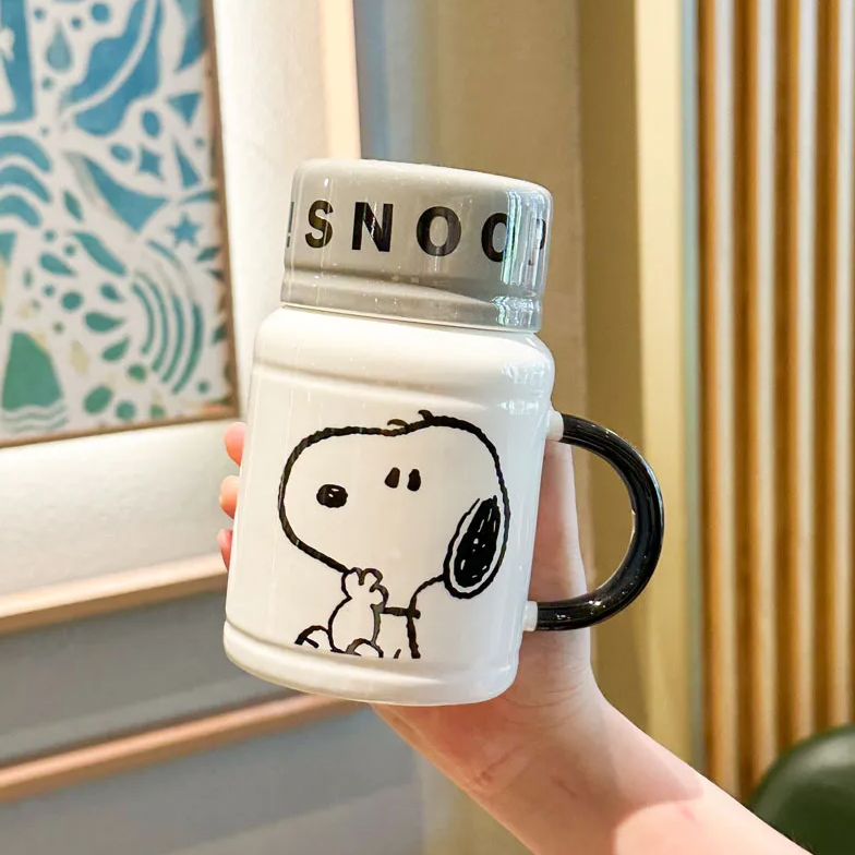 Taza de cerámica de Snoopy