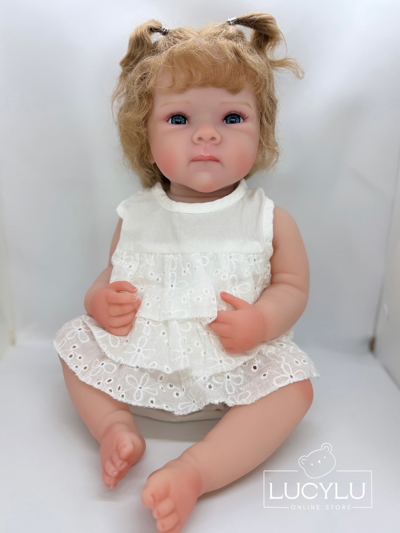 Bebé Reborn rubia 19”