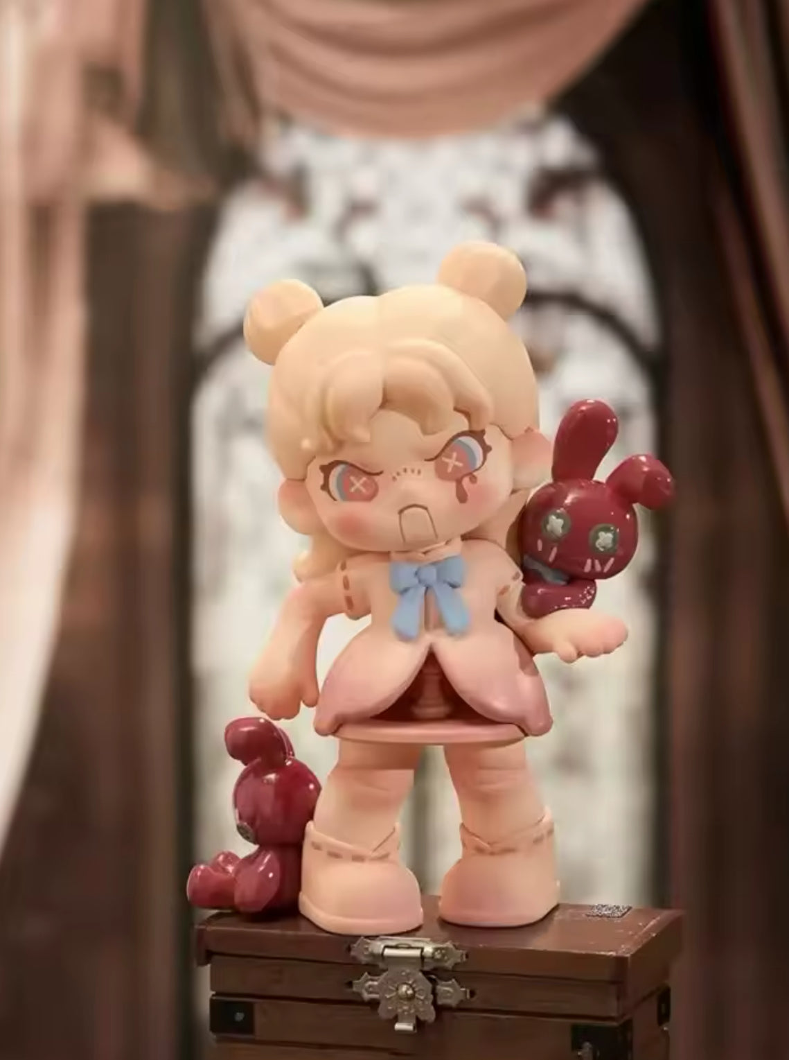 Dora ideal world vinil series blind box original