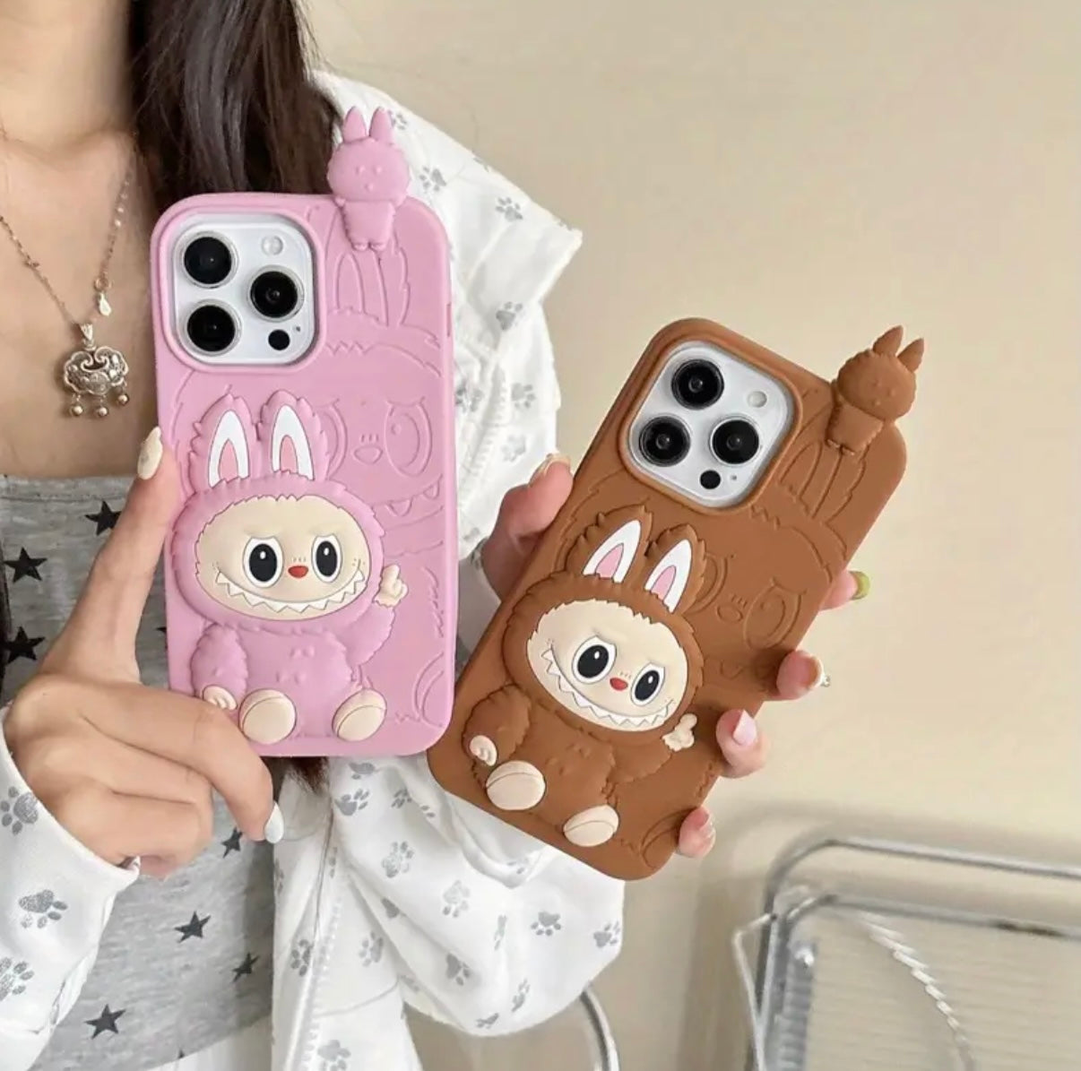 Estuche labubu iPhone 16 Pro max