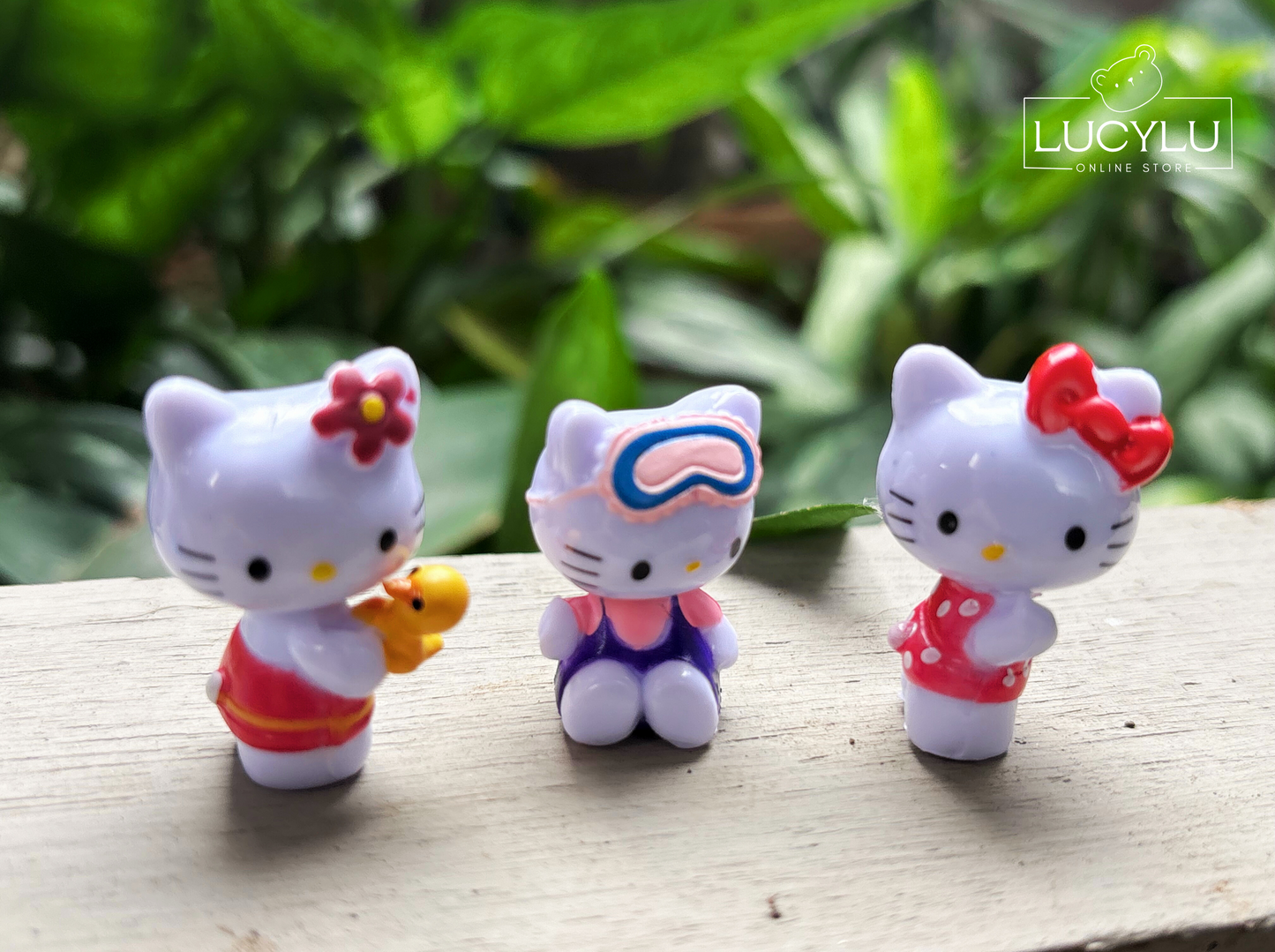 Conjunto de figuras de hello kitty